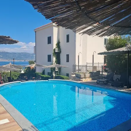 Apartment Relax Villa Salena Slatine Exterior photo