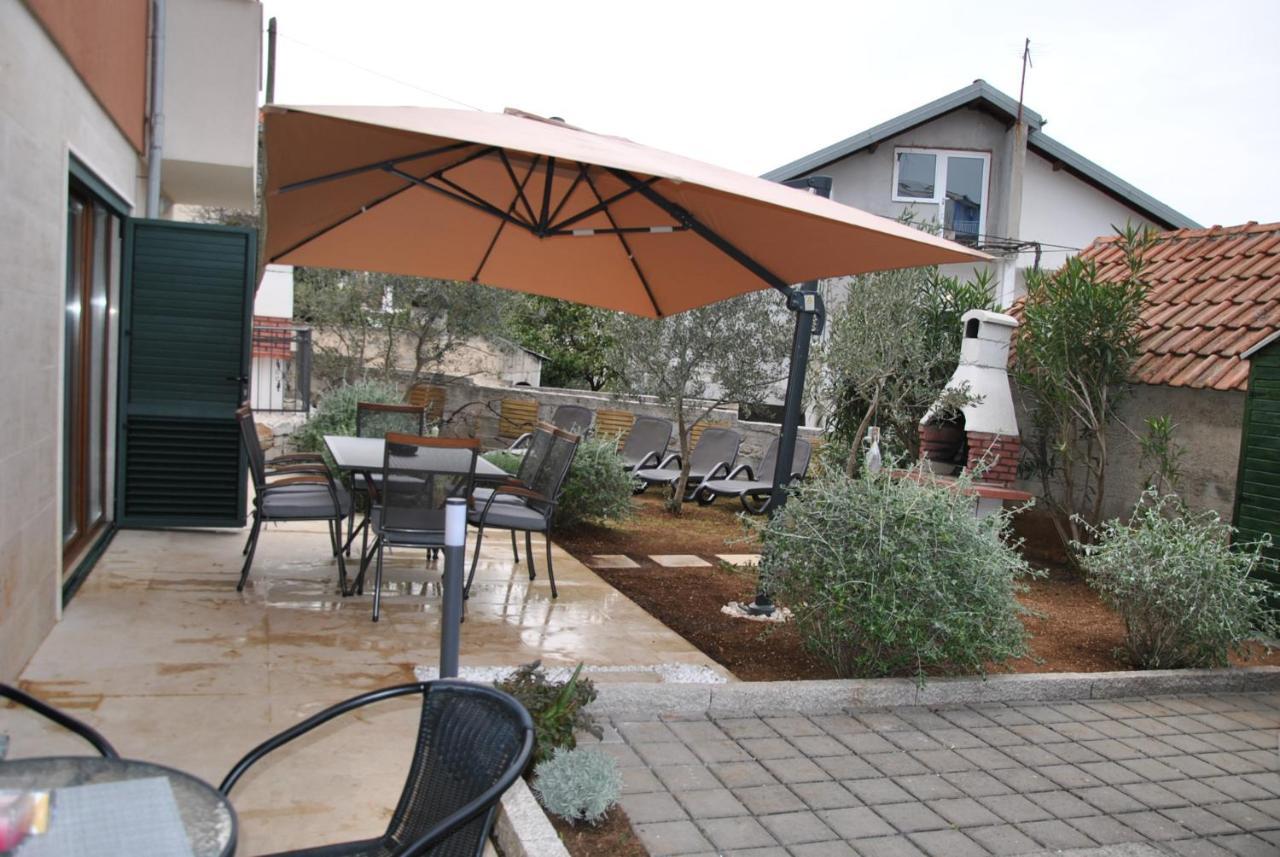 Relax Salena Apartment Slatine